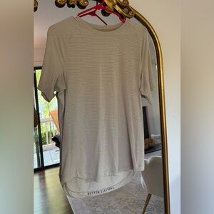 Men’s Lululemon License to Train Short Sleeve